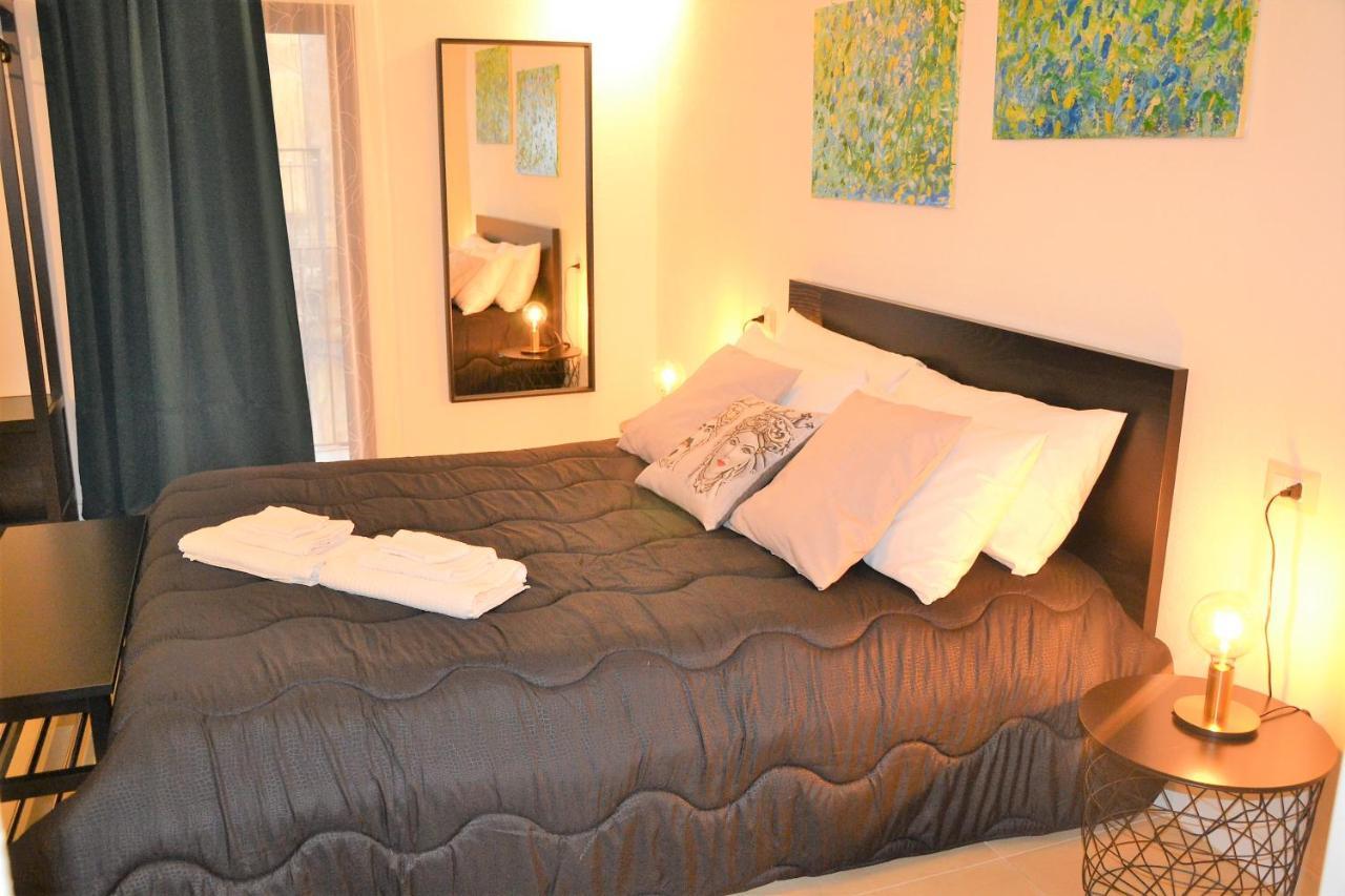 Suite Caronda Catania Luaran gambar
