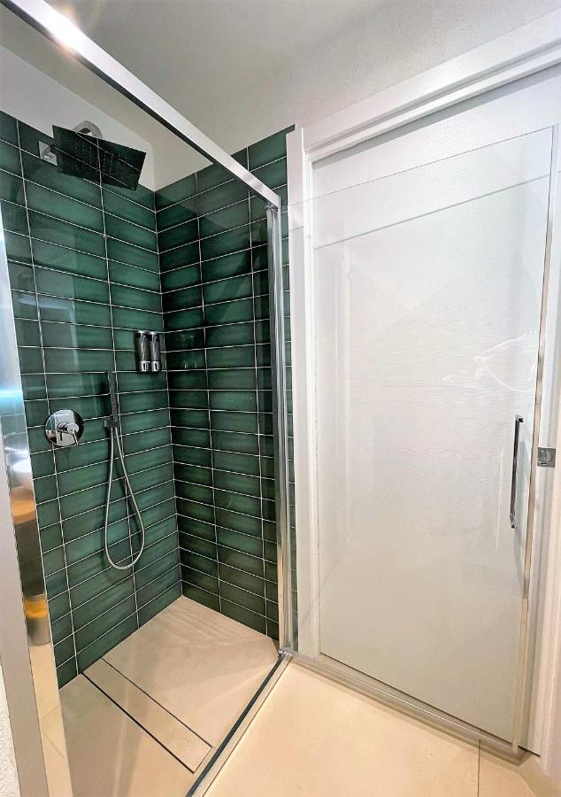 Suite Caronda Catania Luaran gambar
